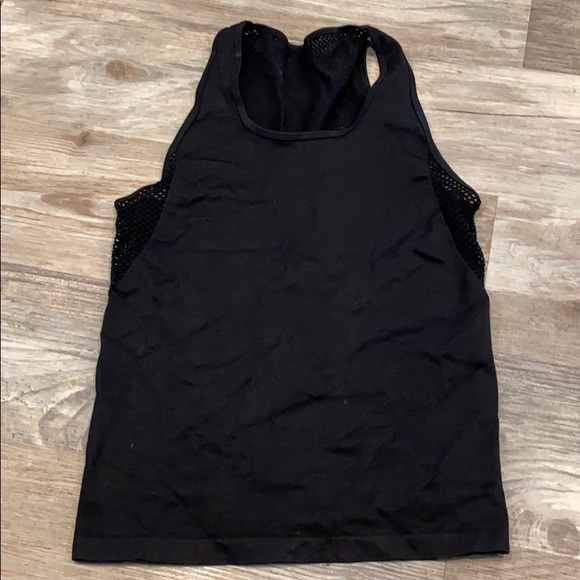 Fabletics Tops - Fabletics mesh top sz large black